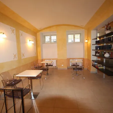 Halkova 5 Appartement *