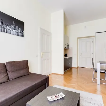 Apartamento Hálkova 5 *